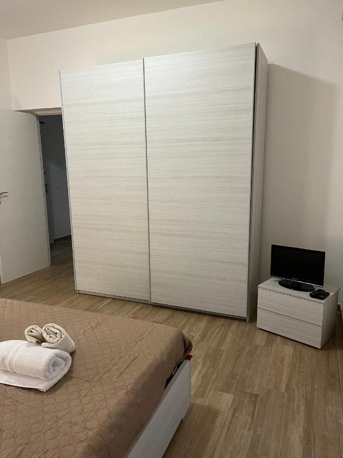 Bed&Breakfast Del Viaggiatore Fondi Dış mekan fotoğraf